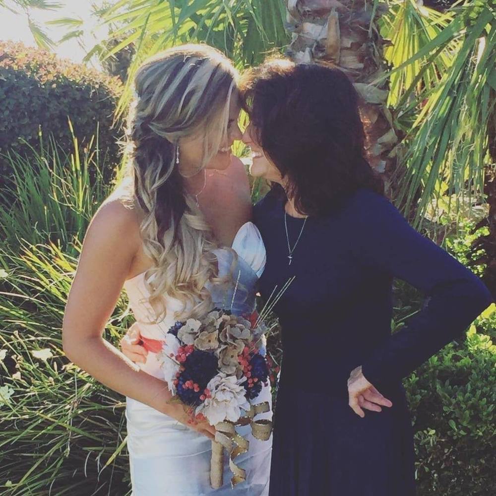 Meet your Posher, Holly